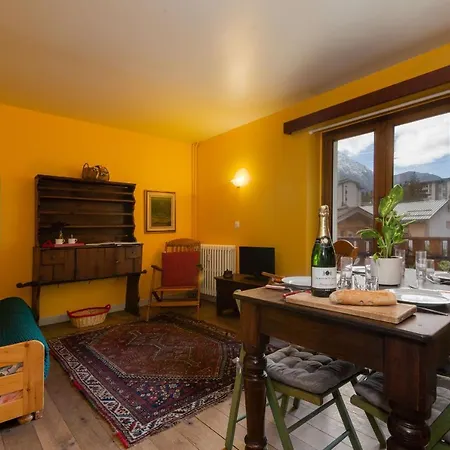 Sleeps 5 아파트